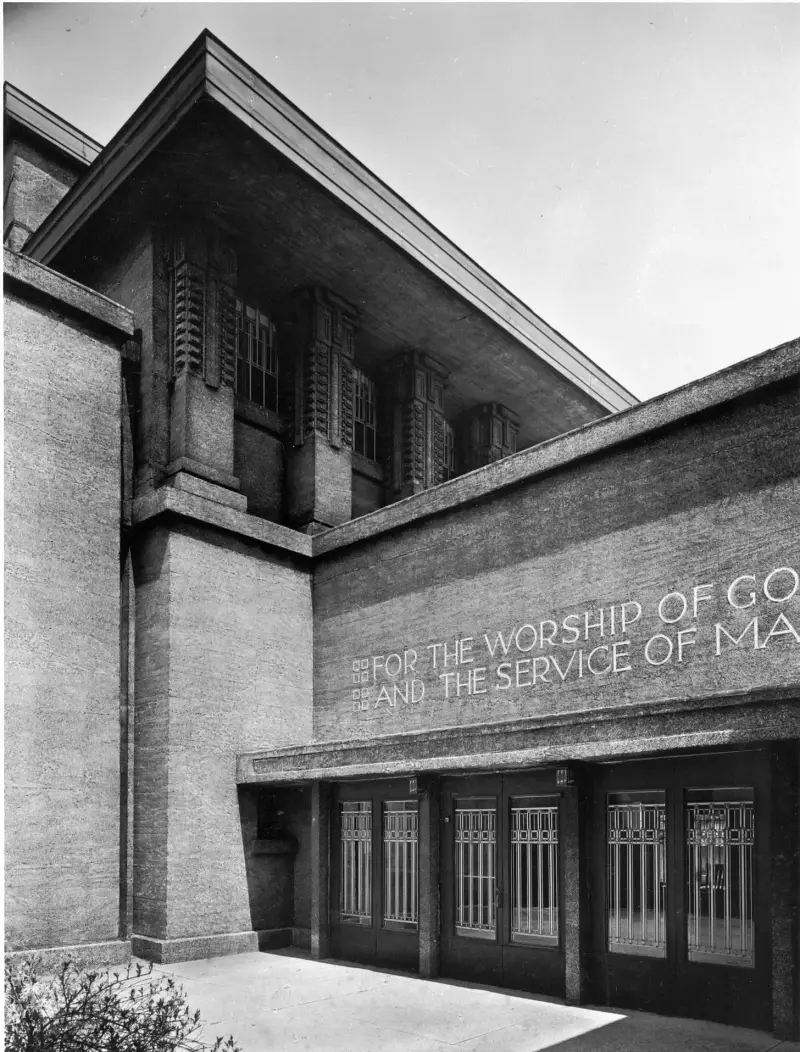 (The Frank Lloyd Wright Foundation Archives)