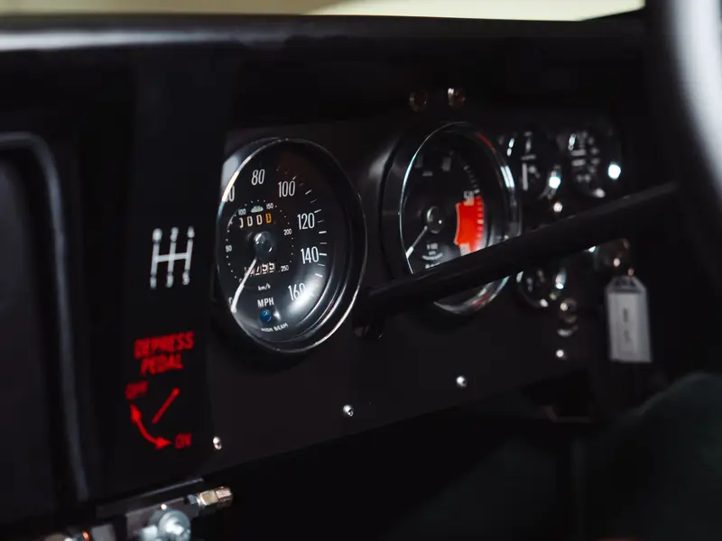 (The dashboard of the McLaren M6GT)